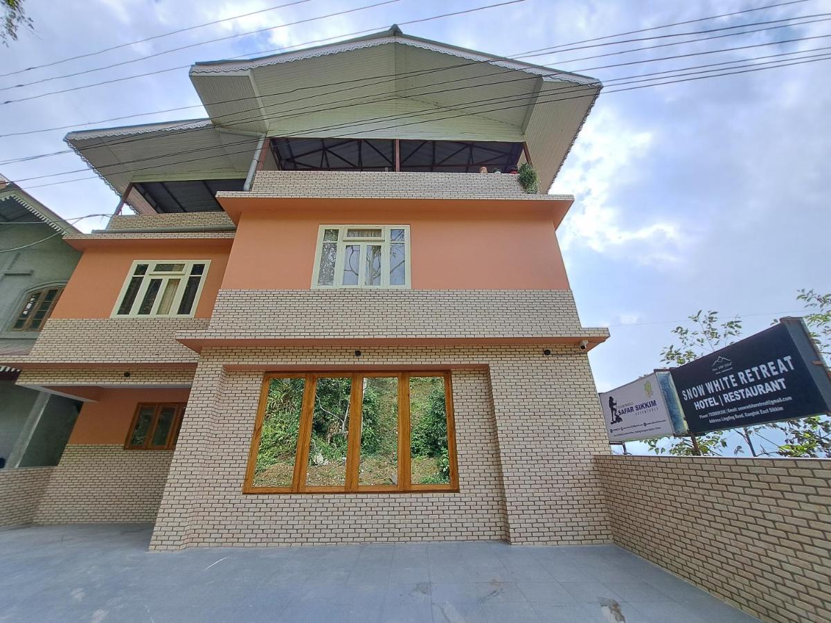 Snow White Retreat Hotel And Restaurant Gangtok Exterior foto